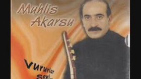 Muhlis Akarsu - Senmiydin Benim Garibim Muhlis Akarsu - Senmiydin Benim Garibim