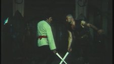 Kara Murat Vs Cellad Papesko - Cüneyt Arkın (Kara Murat Fatihin Fedaisi)