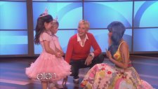 Nicki Minaj - Super Bass & Sophia Grace