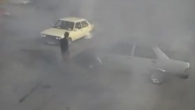 4 Tofaş Lastik Yakarsa (Beyin İçermez)