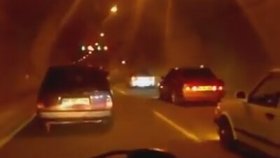 Konvoyda Yolu Tıkayan Tofaşlar ve Yırtık Dondan Çıkan S2000