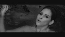 Aynur Aydın - Nolur Gitme