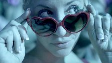 Gareth Emery Feat. Christina Novelli - Dynamite