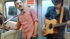 Taksim Metrosu - Mevsimlerden Sonbahardayım 2014 Yeni