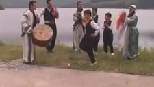 Koma Rozerin, Süper Kürtçe Halaylar