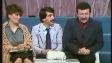Metin Akpınar Misafirlik Rutinleri (Devekuşu Kabare)