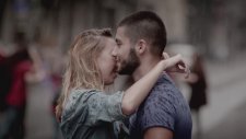 Ümit Besen - Bir Gün Kapına