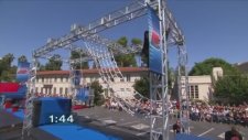 Çakma Ninja Warrior'da Yarışan Usher