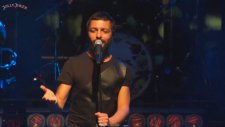 Mehmet Erdem - Bir Yangının Külünü (Canlı Performans)