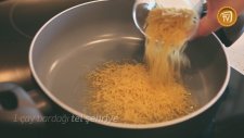 Bezelyeli Şehriyeli Pirinç Pilavı Tarifi