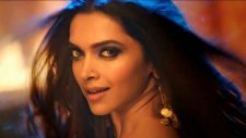 Happy New Year - Lovely (2014 Bollywood Prenses)