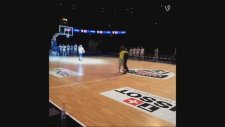 Tony Parker'ın Antrenmanda Geri Geri Attığı Mükemmel Basket