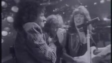 Bon Jovi - Livin' On A Prayer
