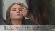 Eyeliner Çekmenin Püf Noktaları