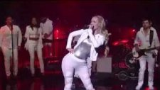 Iggy Azalea Feat. Tı - Change Your Life (Canlı Performans)