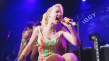 Iggy Azalea - Pussy (Canlı Performans)