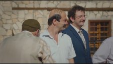 Düğün Dernek - Küs Değilim, Tavır Sahibiyim