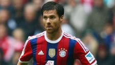 Xabi Alonso Orta Sahadan Gol Atıyordu!