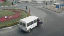 Kesin Türkiye'dir Dedirten Trafik Kazaları