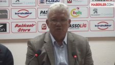 İsmail Ertekin: Ne Yazık Ki Bu Hakemlerle Lige Devam Edeceğiz