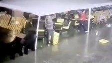 Tenteyle Birlikte Uçan Eleman