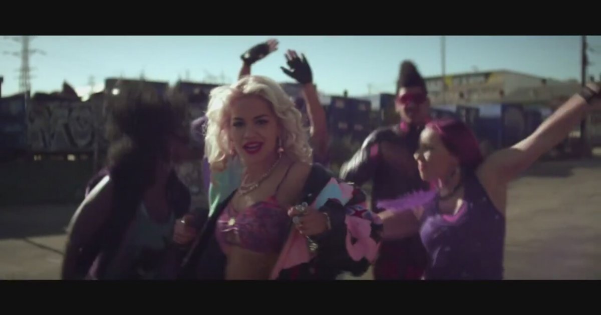 Dj Fresh Ft. Rita Ora Hot Right Now Dinle