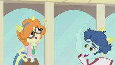 Equestria Girls - Kafeterya Müzik Klibi