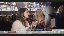 Justin Bieber'in Sürtündüğü Ceketi Koklayabilmek