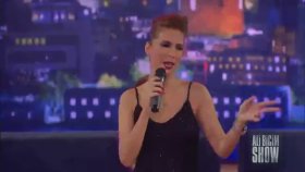 Tuğba Özerk - Kolay Değil Tuğba Özerk - Kolay Değil