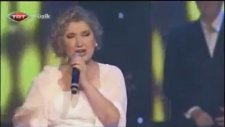 Ayşe Taş - Sevgi Deli Gönülden Gönüle Bir Akıştır