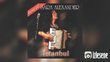 Esin Afşar - Gel Gör Beni Aşk Neyledi