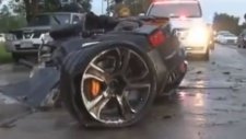 Tehlike Anında Kuyruğunu Bırakan Lamborghini