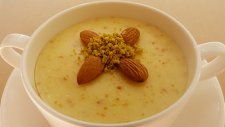 Keşkül Tatlısı Tarifi - Kolay Bol Sütlü Sütlü Satlı