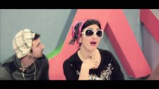 Fenomen Yasemin Sakallıoğlu'ndan Bu Tarz Benim Skeci