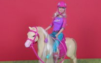 Binici Barbie Ve Güzel Atı - Oyuncak Tanıtımı