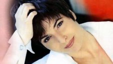 Naşide Göktürk - Yalan De