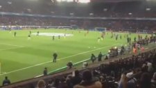 Messi ve Alves'in Maç Öncesi İbretlik Isınmaları