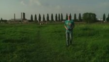 Ölen Kedisinden Helikopter Yapan Ruh Hastası Adam