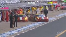 El Birliğiyle Ferrari Kazası Yapmak