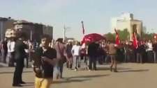 Taksimde Polise Meydan Dayağı Çekmek
