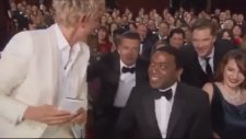 86. Oscar Ödül Töreninde Ellen'nin Yılın Selfie Pozu