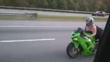 Aşırı Seksi Bayan Motorcu