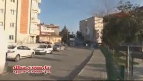 Polis Amiri - Kim Sana Gaz At Dedi, Niye Atıyorsun!