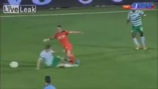 Ruben Rayos'un Rafi Dahan'a Hayvani Müdahalesi ( 18)