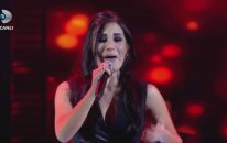 İrem Derici - Değmezsin Ağlamaya (Beyaz Show)