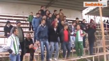Amatör Maçta Dostluk Örneği