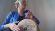 Rus Bayan Çok İlginç Darbuka Çalıyor