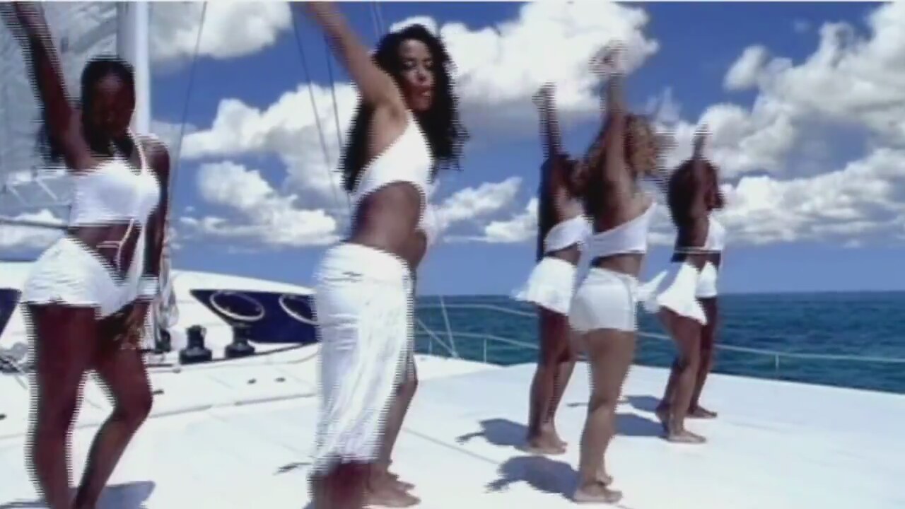 Aaliyah - Rock The Boat Hd.