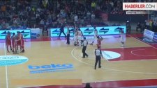 Koç Çılgına Döndü, Gömleğini Parçaladı