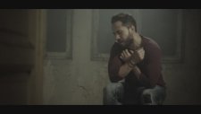 Bahadır Tatlıöz - Benim Değil